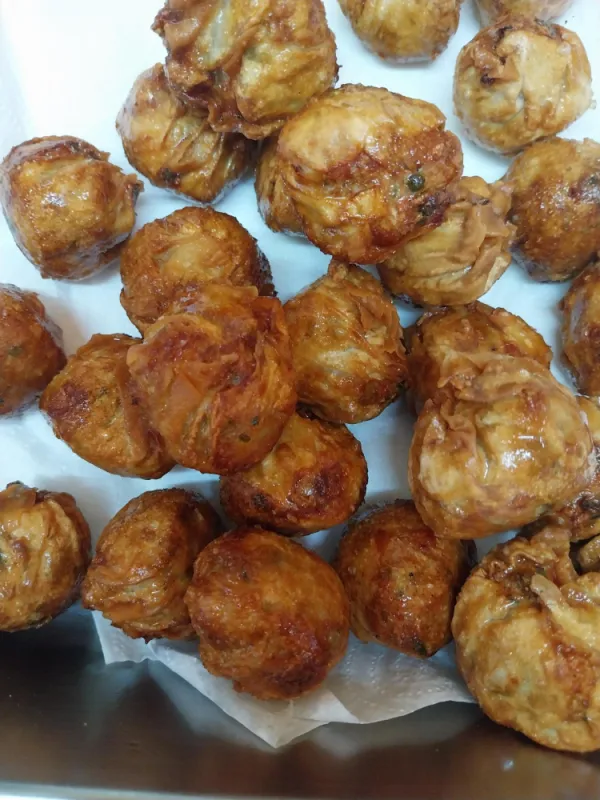 Nems poulet maison, SAINT PIERRE, Le Lindasy